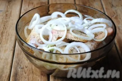 Як смачно приготувати домашню курку - рецепт з фото