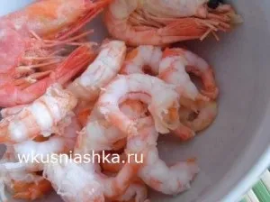 Кальмари фаршировані креветками і сиром, кулінарні рецепти смачно