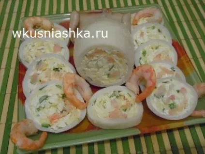 Кальмари фаршировані креветками і сиром, кулінарні рецепти смачно