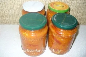 Картопляний салат з ковбасою і огірками