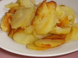 Картопля смажена кружечками (рецепти з риби) Картопля смажена кружечками
