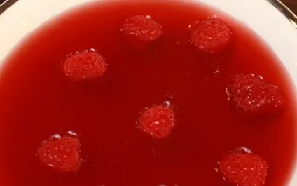 Кисіль з варення і крохмалю простий рецепт, з яблуками (кисіль) Кисіль з варення і крохмалю простий рецепт, з яблуками
