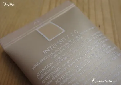 Стійка крем-пудра estee lauder double wear light stay-in-place makeup spf 10 (intensity 2 (Свотч) Стійка крем-пудра estee lauder double wear light stay-in-place makeup spf 10 (intensity 2