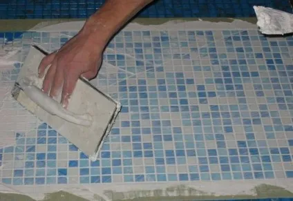 Клей для скляної мозаїки готовий білий - як клеїти на сітку, плитку, папір (мозаїки) Клей для скляної мозаїки готовий білий - як клеїти на сітку, плитку, папір