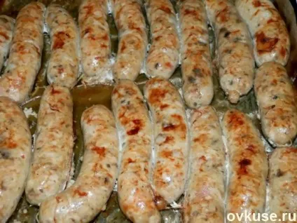 Ковбаски домашні з картоплею, м'ясом і грибами - прості рецепти