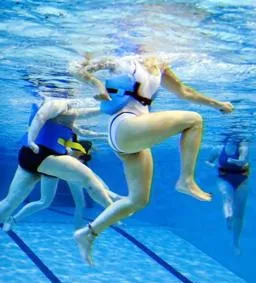 Краса і здоров'я вправи в морській воді