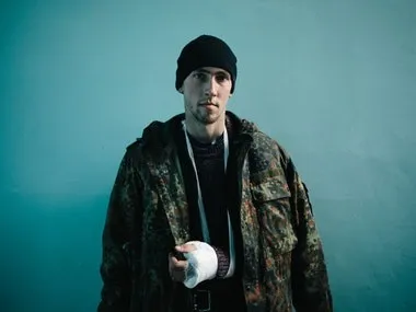 Крістофер Нанн «випивати під пісні цоя (випивати) Крістофер Нанн «випивати під пісні цоя