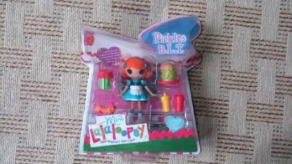 Ляльки lalaloopsy море пластмасовою ніжності і чарівності (lalaloopsy) Ляльки lalaloopsy море пластмасовою ніжності і чарівності