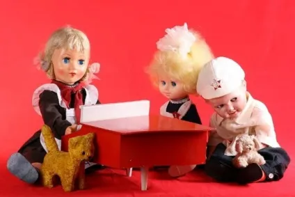 Ляльки радянських дівчаток