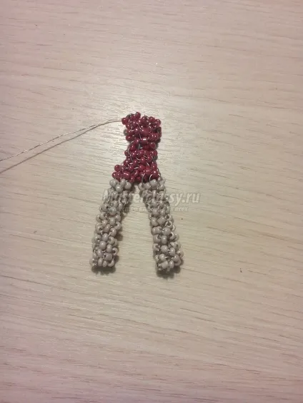 Лялька з бісеру