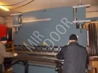 Купити металеві двері в москві виготовлення на замовлення, продаж і установка вхідних дверей по (металеві вхідні двері виробництво виготовлення ціни каталог продаж установка) Купити металеві двері в москві виготовлення на замовлення, продаж і установка вхідних дверей по