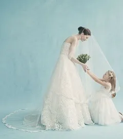 Культові весільні сукні oscar de la renta (весільні) Культові весільні сукні oscar de la renta