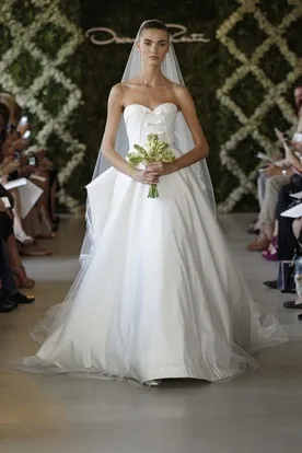 Культові весільні сукні oscar de la renta (весільні) Культові весільні сукні oscar de la renta