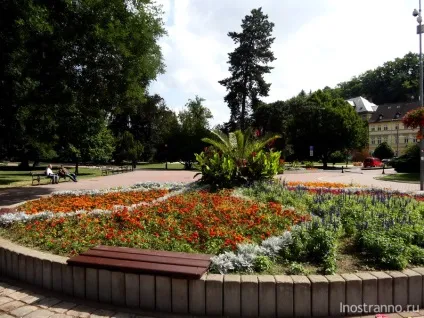 Курортне місто теплиці