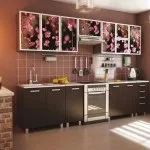 Кухні з фотодруком на фасадах фото гарнітурів із зображеннями (фасадах) Кухні з фотодруком на фасадах фото гарнітурів з зображеннями