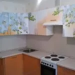 Кухні з малюнком або фотодруком на фасадах фото прикладів розпису, виготовлення своїми руками (кухні) Кухні з малюнком або фотодруком на фасадах фото прикладів розпису, виготовлення своїми руками