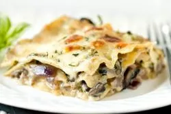 Лазанья з грибами