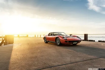 Lamborghini miura «як прожити в гаражі 28 років і не померти» (lamborghini) Lamborghini miura «як прожити в гаражі 28 років і не померти»