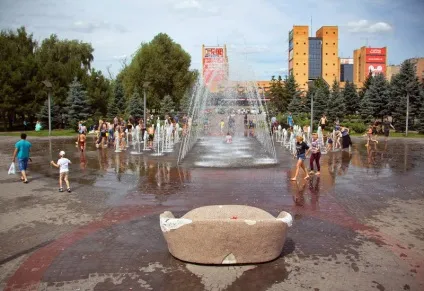 У дніпрі пройшла водна битва як це було, інформатор (було) У дніпрі пройшла водна битва як це було, інформатор