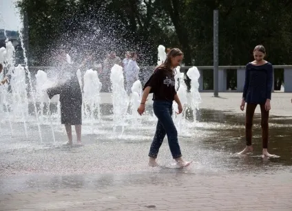 У дніпрі пройшла водна битва як це було, інформатор (битва) У дніпрі пройшла водна битва як це було, інформатор