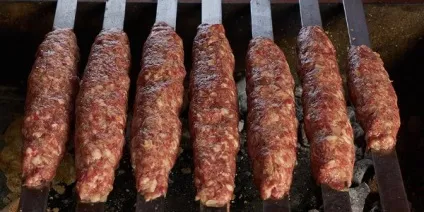 Люля-кебаб з яловичини (на мангалі, в духовці) рецепти
