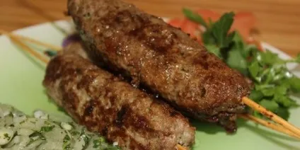 Люля-кебаб з яловичини (на мангалі, в духовці) рецепти