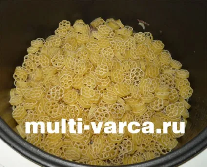 Макарони з тушонкою і помідорами в мультиварці (в мультиварці) Макарони з тушонкою і помідорами в мультиварці
