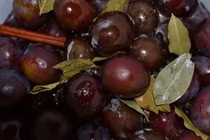 Мариновані сливи на зиму способи маринування злив як оливок на зиму, подача (сливи) Мариновані сливи на зиму способи маринування злив як оливок на зиму, подача