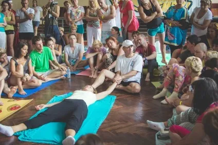 Масаж духовна практика і спосіб заробляти в подорож (себе свого тіла) Масаж духовна практика і спосіб заробляти в подорож