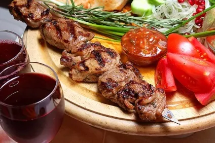 Маринад для шашлику зі свинини кращі рецепти з фото, покрокове приготування, секрети соковитого і (новини спорту сьогодні) Маринад для шашлику зі свинини кращі рецепти з фото, покрокове приготування, секрети соковитого і