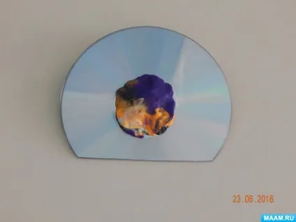 Майстер-клас «павич з cd диска і пластиліну»