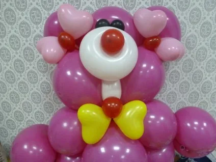 Ведмідь з link-o-loon - компанія чарівник (казань) (ведмідь з повітряних куль) Ведмідь з link-o-loon - компанія чарівник (казань)