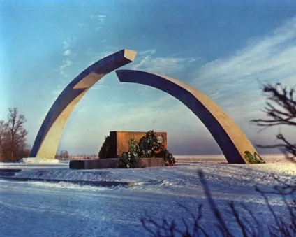 Меморіал «розірване кільце», всеволожск (кільце) Меморіал «розірване кільце», всеволожск