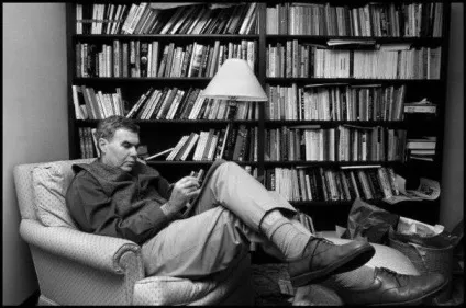 Must read 3 книги, які вб'ють в вас ідіота (Хейт) Must read 3 книги, які вб'ють в вас ідіота