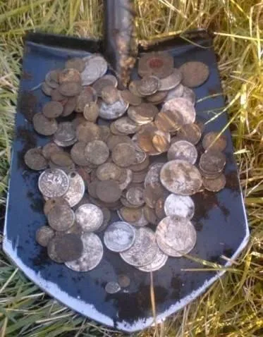Не просто гроші