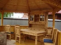 Огляд меблів для альтанки з дерева, ротанга, металу, фото лавок, стільців і диванів для садових (фото) Огляд меблів для альтанки з дерева, ротанга, металу, фото лавок, стільців і диванів для садових