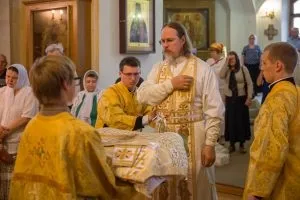 Звернення до христа - це страждання за христа, це співрозп'яття христа, це переживання за кожного (страждання) Звернення до христа - це страждання за христа, це співрозп'яття христа, це переживання за кожного