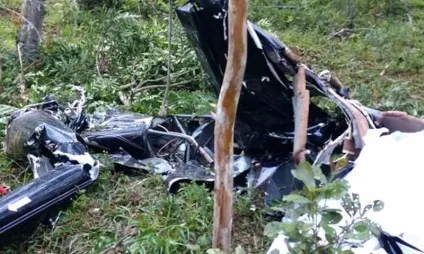 Опубліковано відео падіння вертольота з летіла на весілля нареченою (1472 Дуже зручний) Опубліковано відео падіння вертольота з летіла на весілля нареченою
