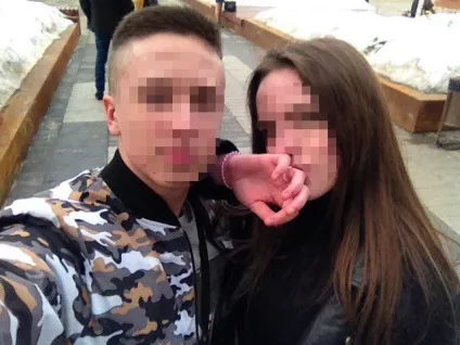 Вони жирують, купують що хочуть хлопці з банди розповіли, за що б'ють людей в центрі (жирують) Вони жирують, купують що хочуть хлопці з банди розповіли, за що б'ють людей в центрі