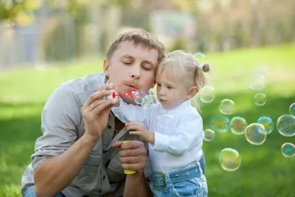 Татусеві дочки