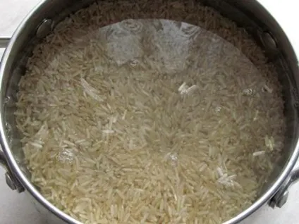 Плов з бурого рису