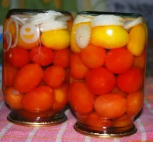 Помідори з цибулею на зиму (цілі, часточками, салат) рецепти (помідори) Помідори з цибулею на зиму (цілі, часточками, салат) рецепти