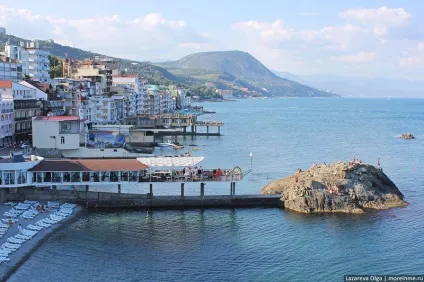 Селище елінгів скеля, Алушта (крим) (скеля) Селище елінгів скеля, Алушта (крим)
