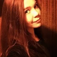 Представником якої косметичної компанії краще стати