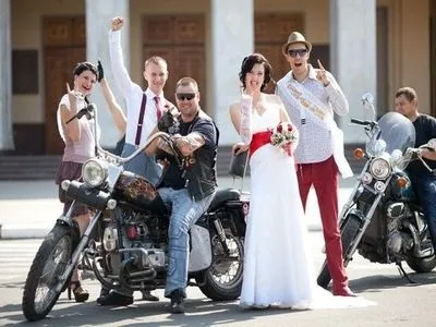 Запрошення на весілля тексти у віршах і прозі (прозі) Запрошення на весілля тексти у віршах і прозі