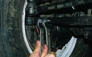 Регулювання сходження коліс уаз, автолюбителі