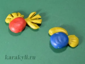 Рибки - ліплення з пластиліну, каракулі (рибки) Рибки - ліплення з пластиліну, каракулі