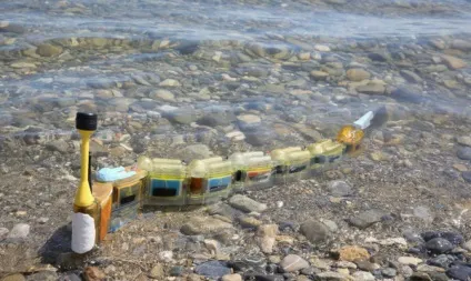 Робот - «вугор» полює за джерелом забруднення води (вугор) Робот - «вугор» полює за джерелом забруднення води