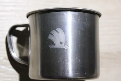 Малюнок на металі
