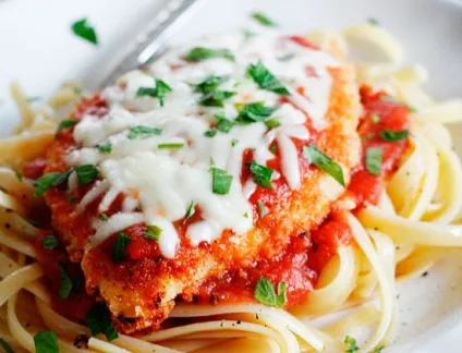 Рецепт італійський курча пармезан від Гордон Рамзі (chicken parmigiana) в домашніх умовах (пасти) Рецепт італійський курча пармезан від Гордон Рамзі (chicken parmigiana) в домашніх умовах